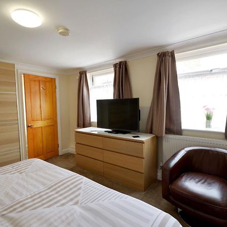 סקארבורו Spacious Modern Ground Floor Apartment, For Up To 6 Guests מראה חיצוני תמונה