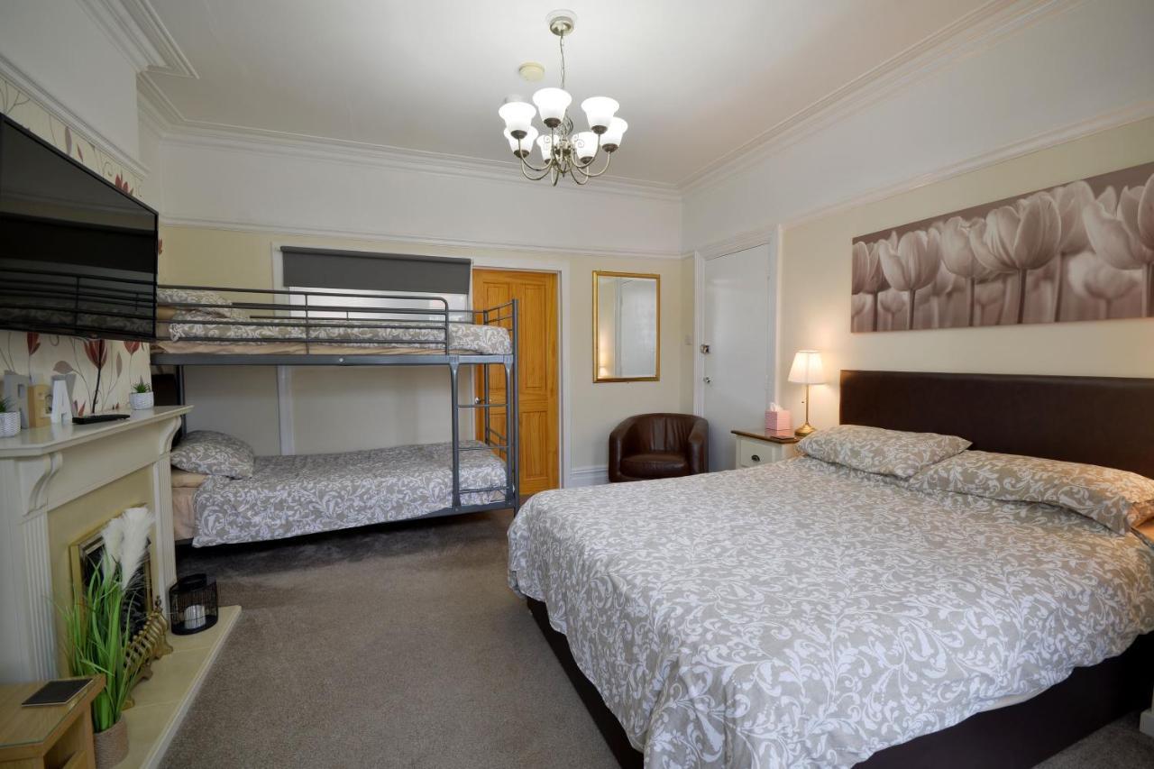 סקארבורו Spacious Modern Ground Floor Apartment, For Up To 6 Guests מראה חיצוני תמונה